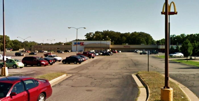 K-Mart (Kmart) - Muskegon - 1501 E Apple Ave (newer photo)